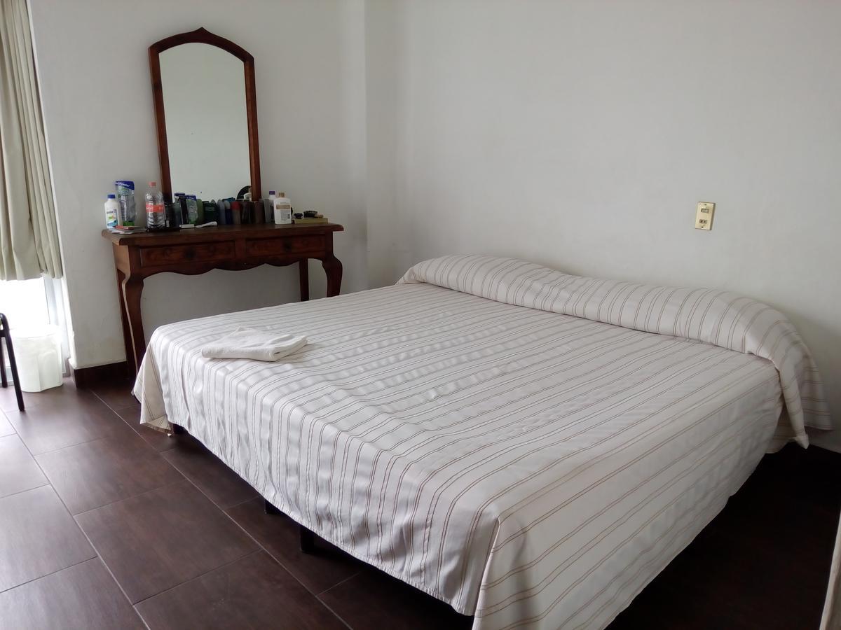 Nueva York Hotel Guadalajara Eksteriør billede