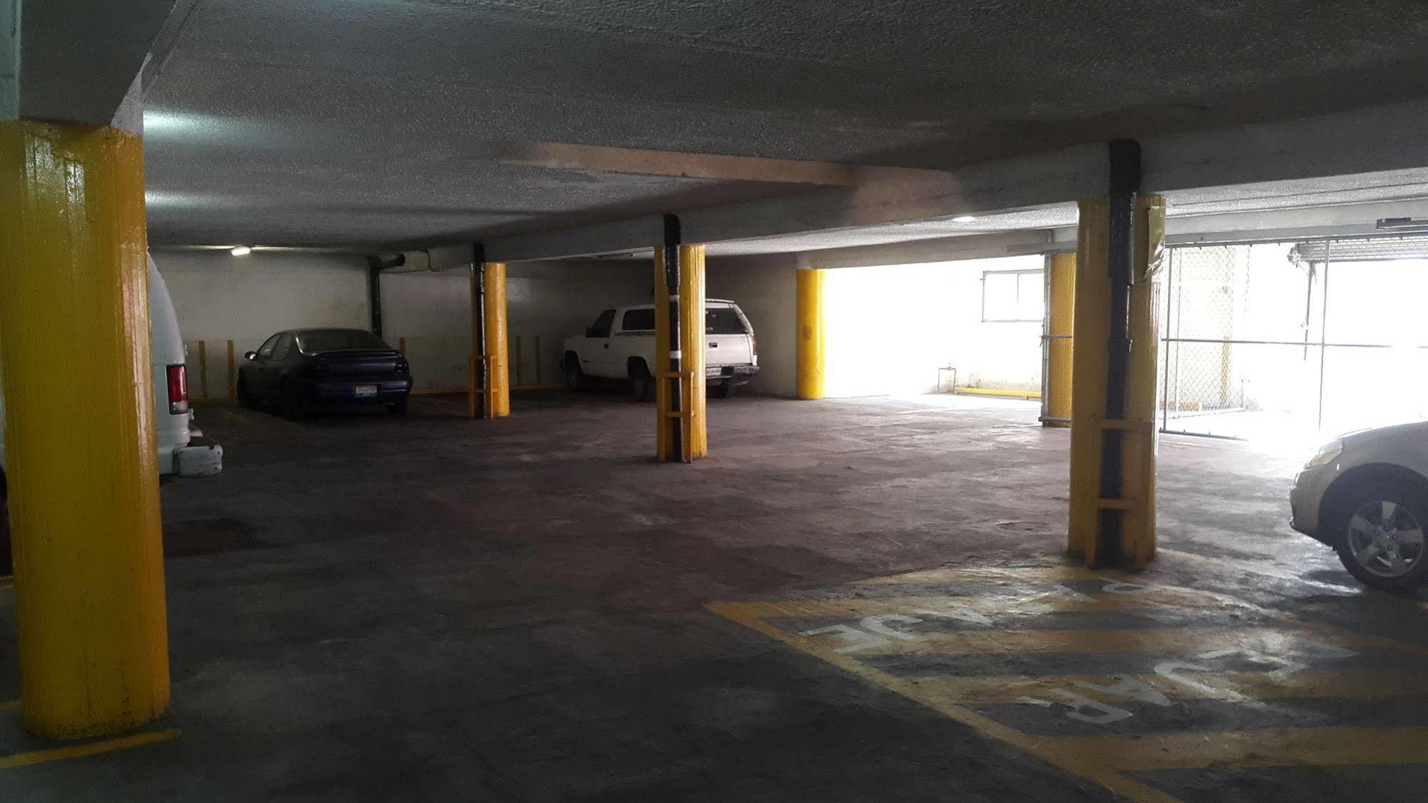 Nueva York Hotel Guadalajara Eksteriør billede