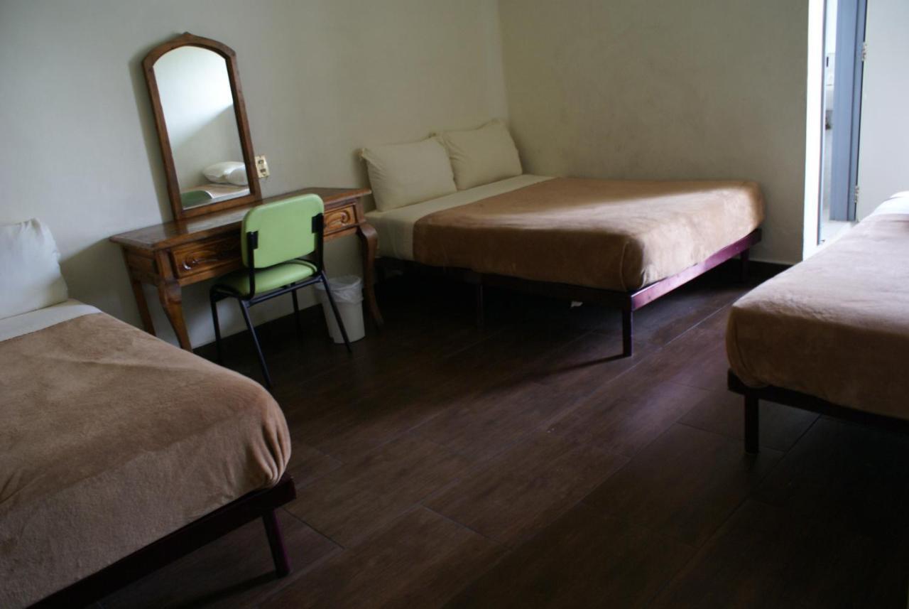 Nueva York Hotel Guadalajara Eksteriør billede